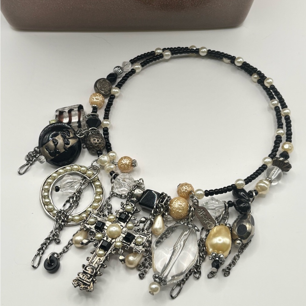 Boutique Choker Necklace Black Silver Crystal Charms - Picture 3 of 7